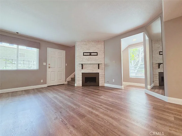 1154 N Sycamore Ave #7 — Photo 1