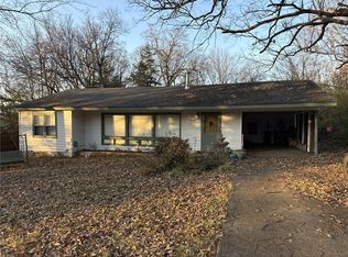 1636 E Carolyn Dr, Fayetteville, AR 72701