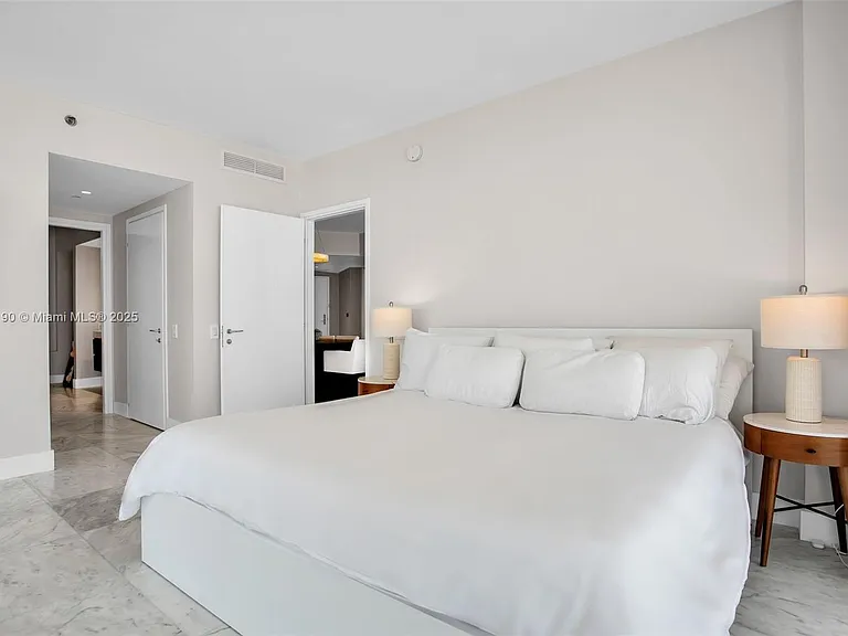 450 Alton Rd #2110 — Photo 20
