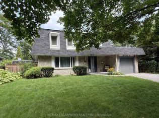 421 Canterbury Cres, Oakville, ON L6J5K8