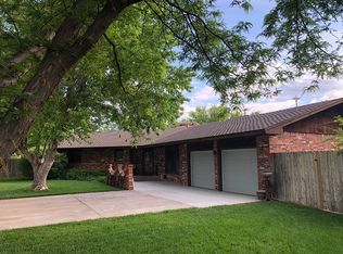 2712 Easy St, Garden City, KS 67846