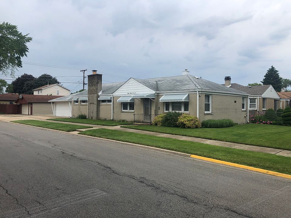 1st image of 1600 N 14th Ave