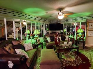 204 Pointe Ln, Raymore, MO 64083