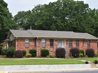 11 Oakbrooke Dr, Sherwood, AR 72120