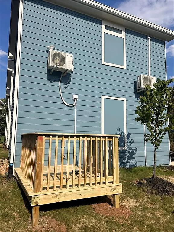 1 bed, 1.5 bath, 640 sqft, $1,625 — Photo 2