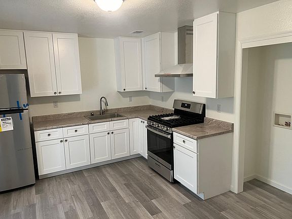 2nd image of 6147 Walnut Dr #A