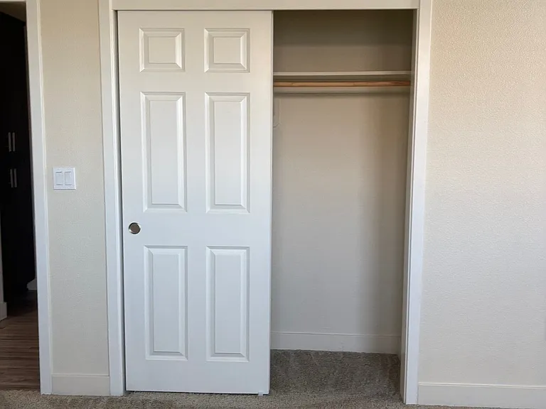 Luxe Ripon Apartments — Photo 20