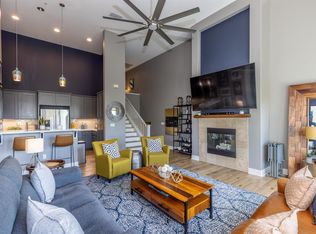 228 1st St, Benicia, CA
