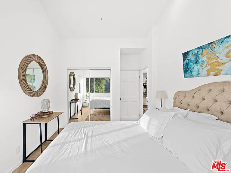 4345 Escondido Trl — Photo 47