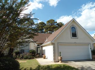 165 Fairway Ct, Newnan, GA