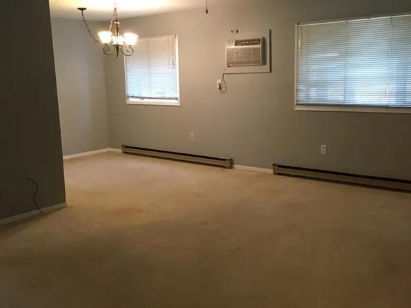 622 N Terrace Dr APT 5, Altoona, PA 16602