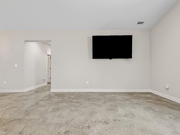 2nd image of 526 Foxtail Place
