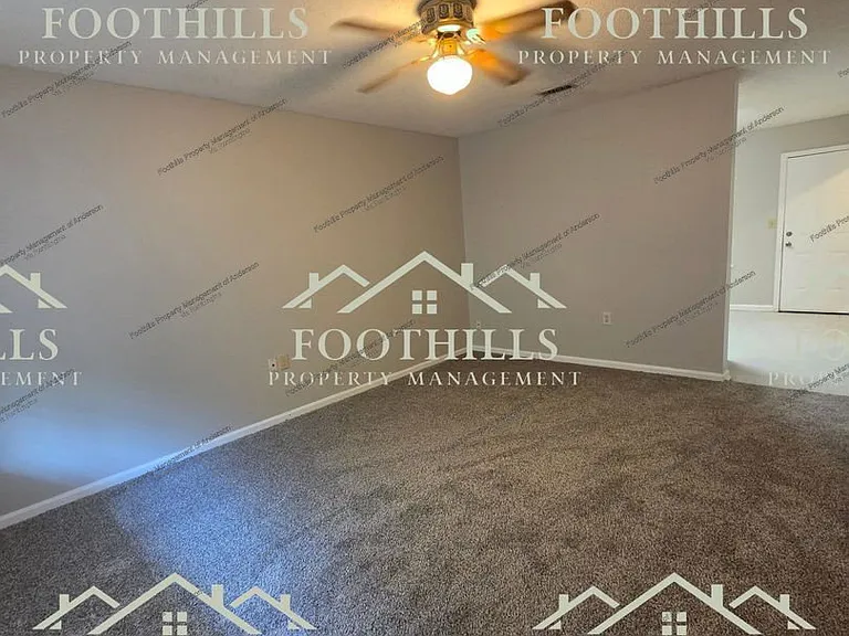 119 Woodland Dr #C — Photo 8