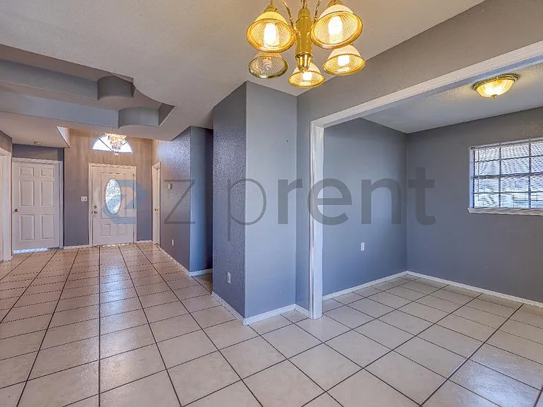 6053 Blanco River St — Photo 11