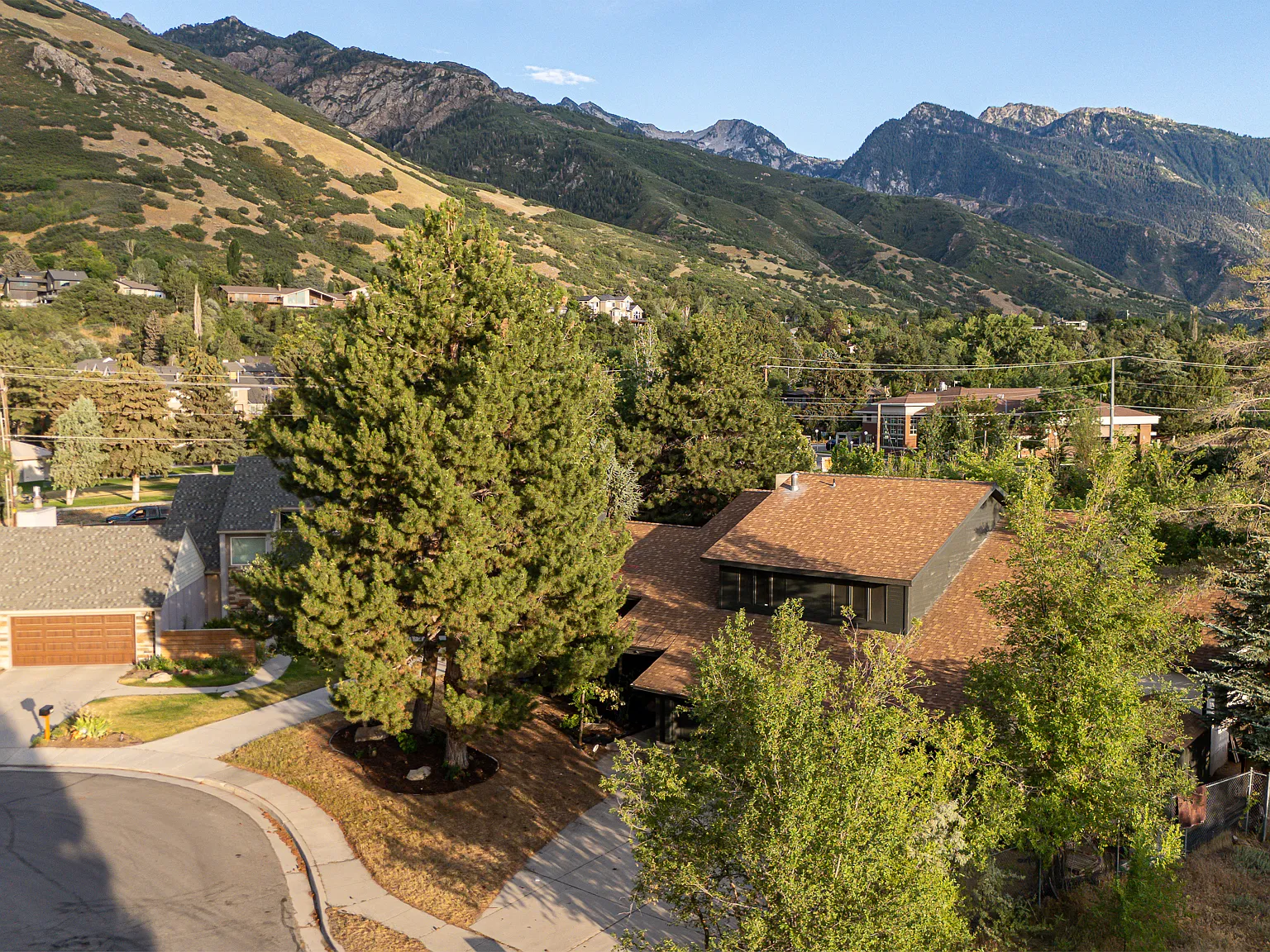 E Tree Farm Ln, Cottonwood Heights — Photo 3