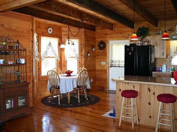 Kitchen / Informal Dining