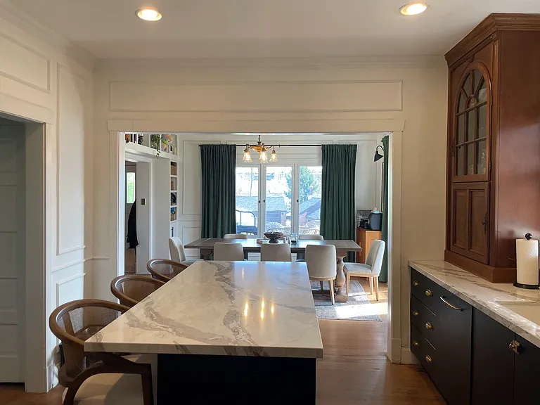 84 W Apricot Ave — Photo 3