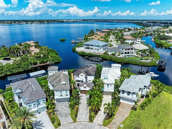 4605 5th Ave NE, Bradenton, FL 34208