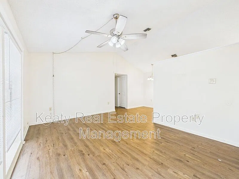 2 bed, 2.0 bath, 1000 sqft, $925 — Photo 4