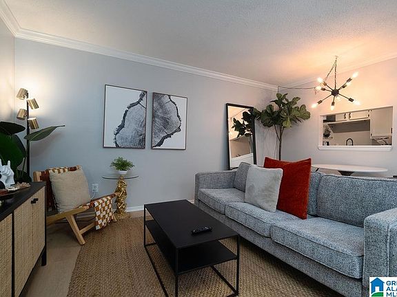 5th image of 3350 Altamont Rd Unit D-2