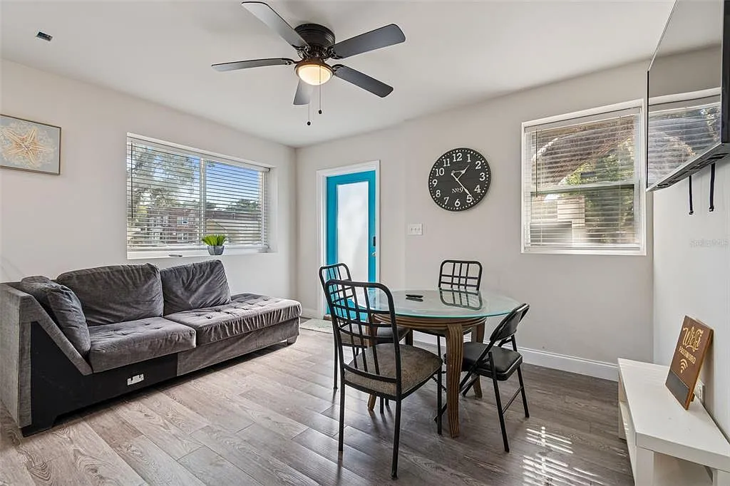 2 bed, 1.0 bath, 1000 sqft, $1,500 — Photo 4