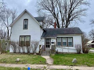 1129 Monroe St, Rochester, IN 46975