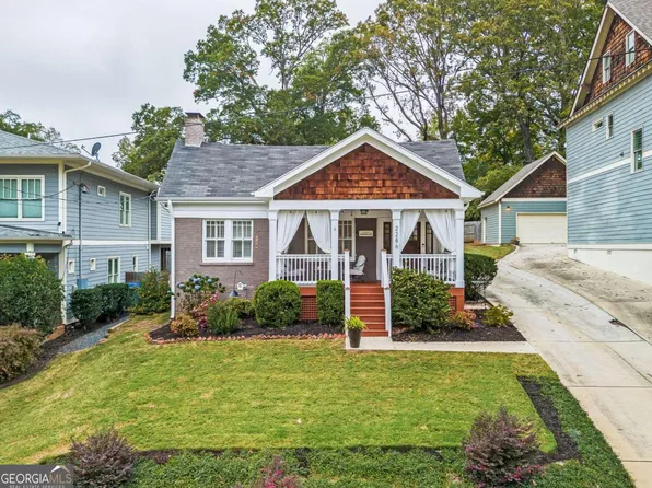 2286 Oakview Rd NE, Atlanta, GA 30317