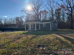 7327 Millersville Rd, Taylorsville, NC 28681