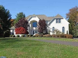 3400 Colonial Cir, Huntingdon Valley, PA 19006