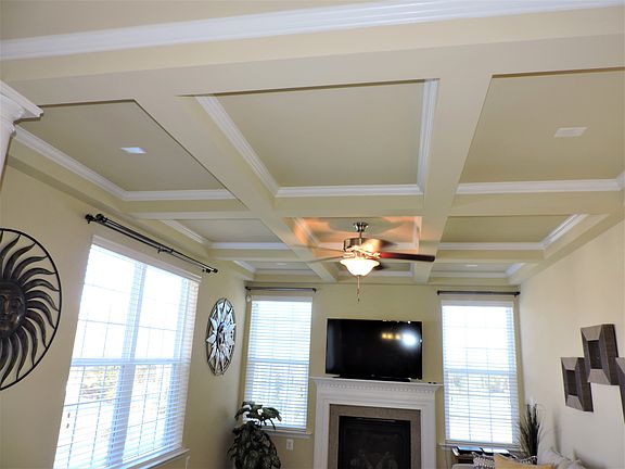 Coffered ceilings!