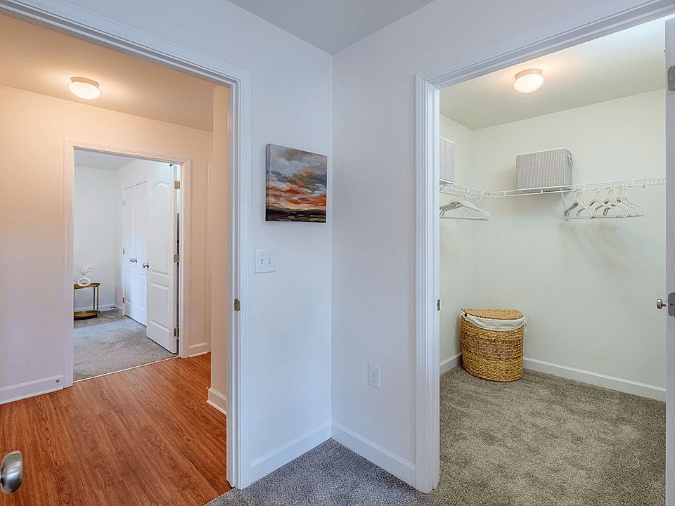 Seamless Flow Between Rooms