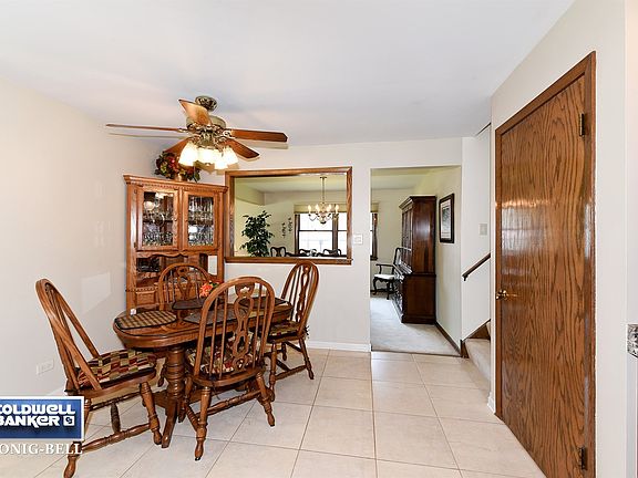 Kitchen / Breakfast Room