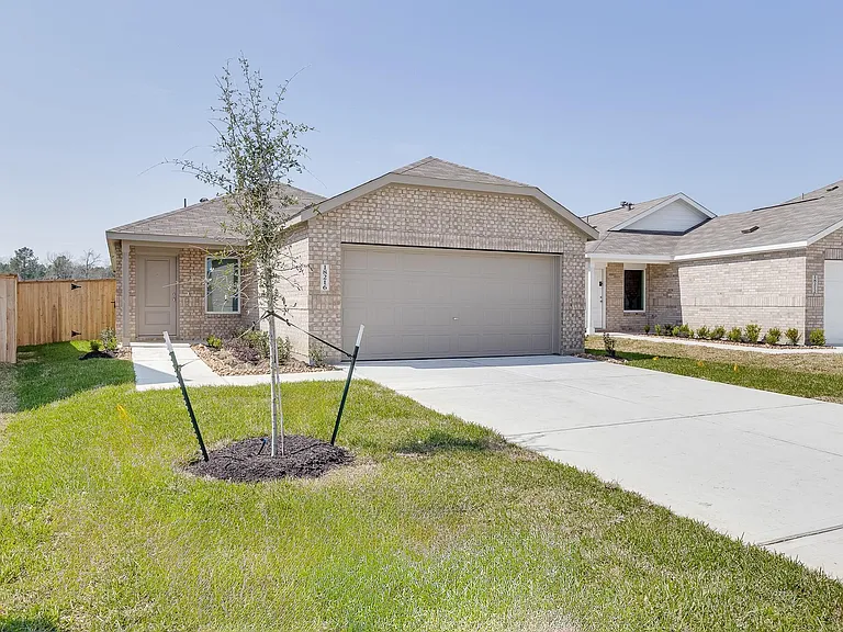 18216 Pontecorvo Ln — Photo 2