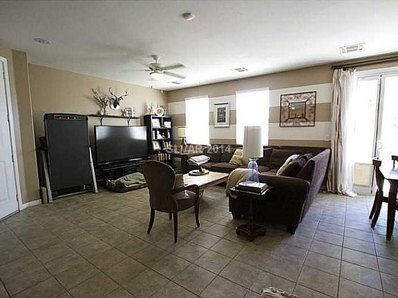4th image of 1327 Grass Creek Ave Unit 2