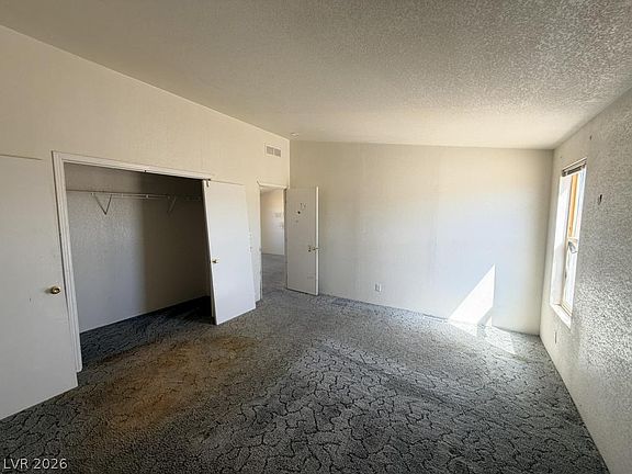 4th image of 4290 Jacob St