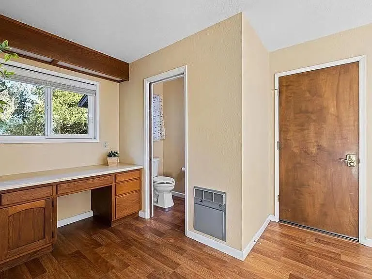 1187 Debbie Hill Rd — Photo 4