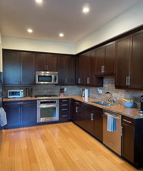 575 Elm Ave #6 — Photo 17