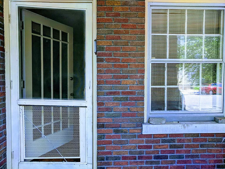 2708 Hanover Ave.* — Photo 45