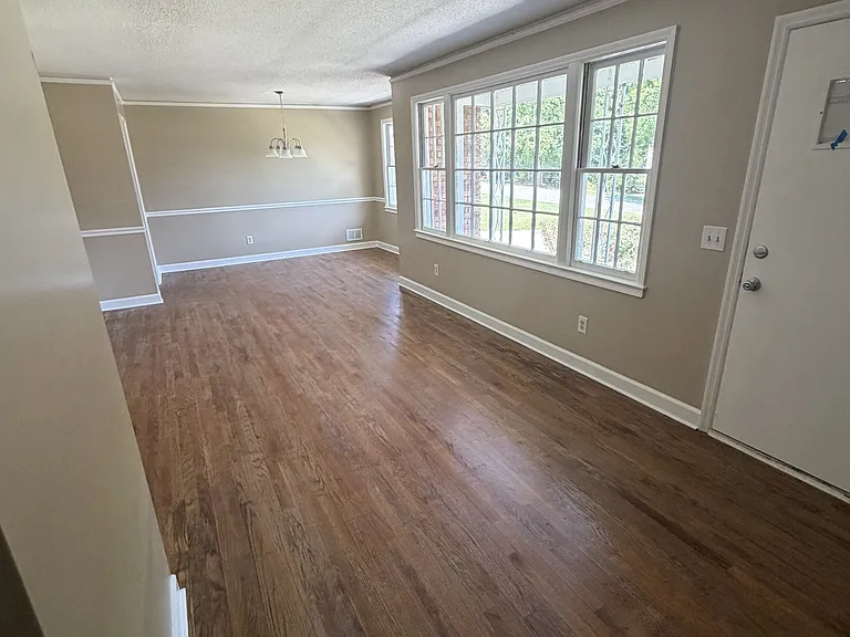 3208 Downes Grove Rd — Photo 15