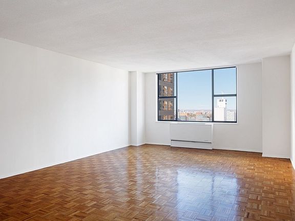 4th image of 211 W 56th St APT 30J