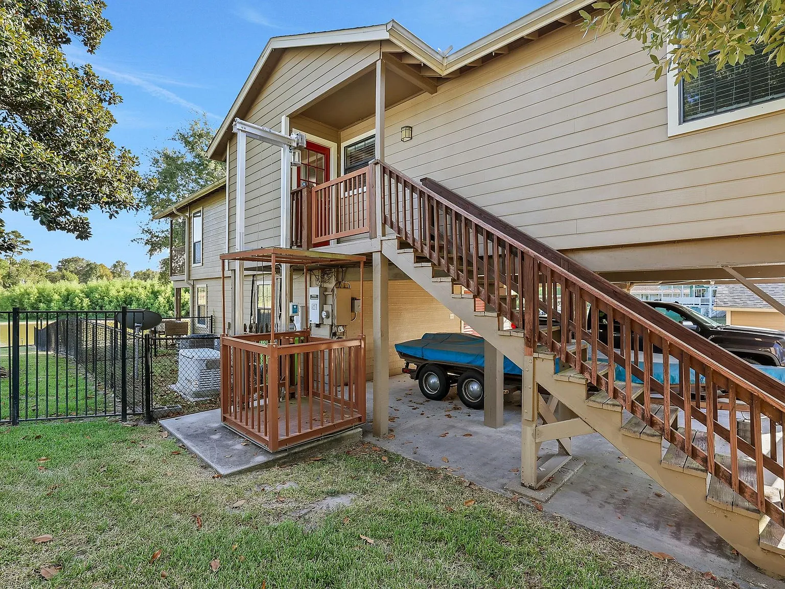 2 bed, 3.0 bath, 1584 sqft, $3,700 — Photo 3