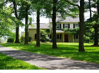 464 Ridge Rd, Telford, PA 18969