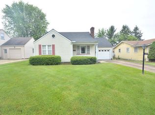 463 Blossom Ave, Campbell, OH