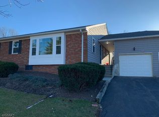 114 Brandywyne Dr, Florham Park, NJ 07932