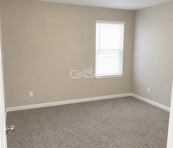 2402 Riley Dr — Photo 8