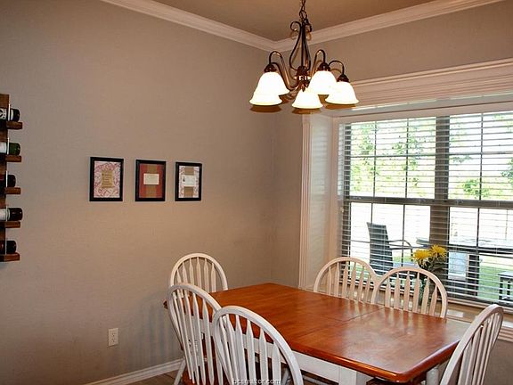 5th image of 2370 Kendal Green Cir