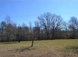 Snead Rd, Stoneville, NC 27048