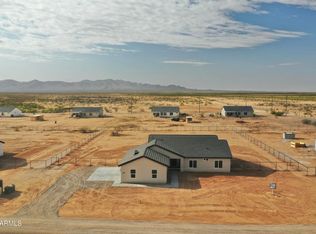 25875 W Running Deer Trl, Wittmann, AZ 85361