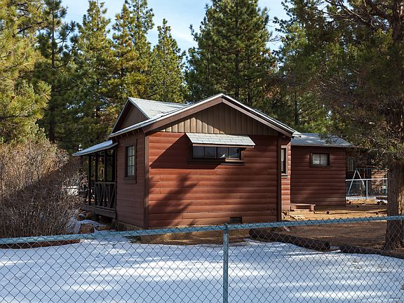 3rd image of 2078 7th Ln