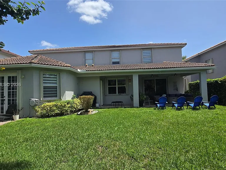 19179 S Gardenia Ave — Photo 22